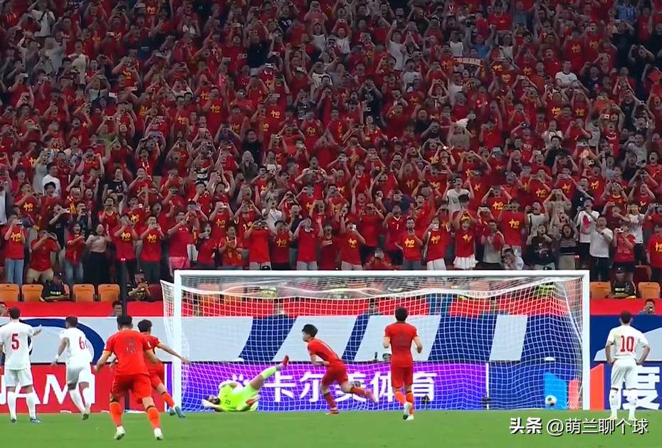 日本球队在国际赛事中斩获最佳进球